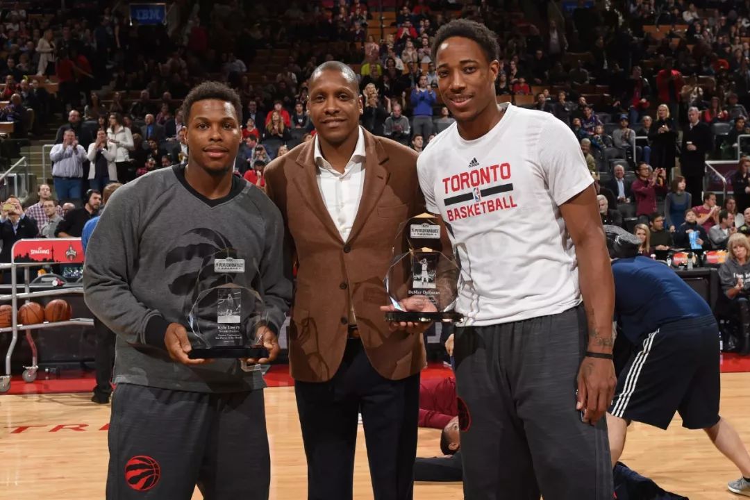 蔡依林演唱会最近被举报邪教仪式：30米机械蛇、金色公牛等充斥西方元素吸走观众运气，主办方回应