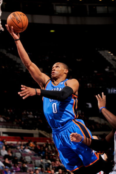 米体：邓弗里斯预计12月中旬回归；姆希塔良、达米安接近复出