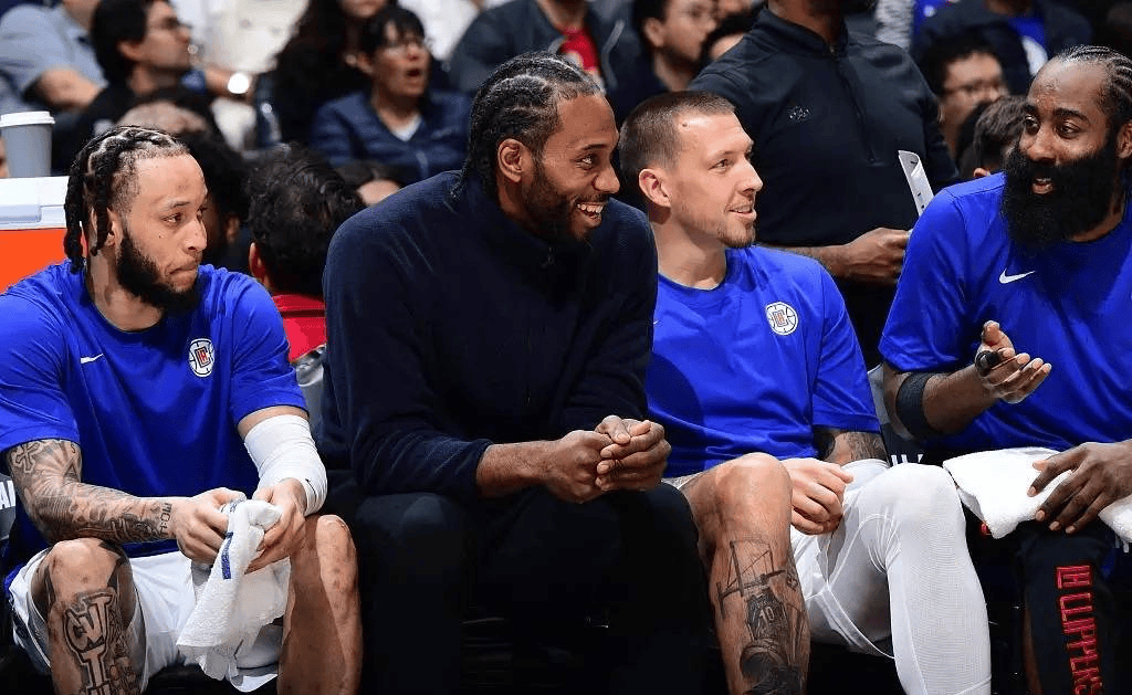 英超豪门又掉链子：3场不胜狂丢7分，争冠形势迅速恶化