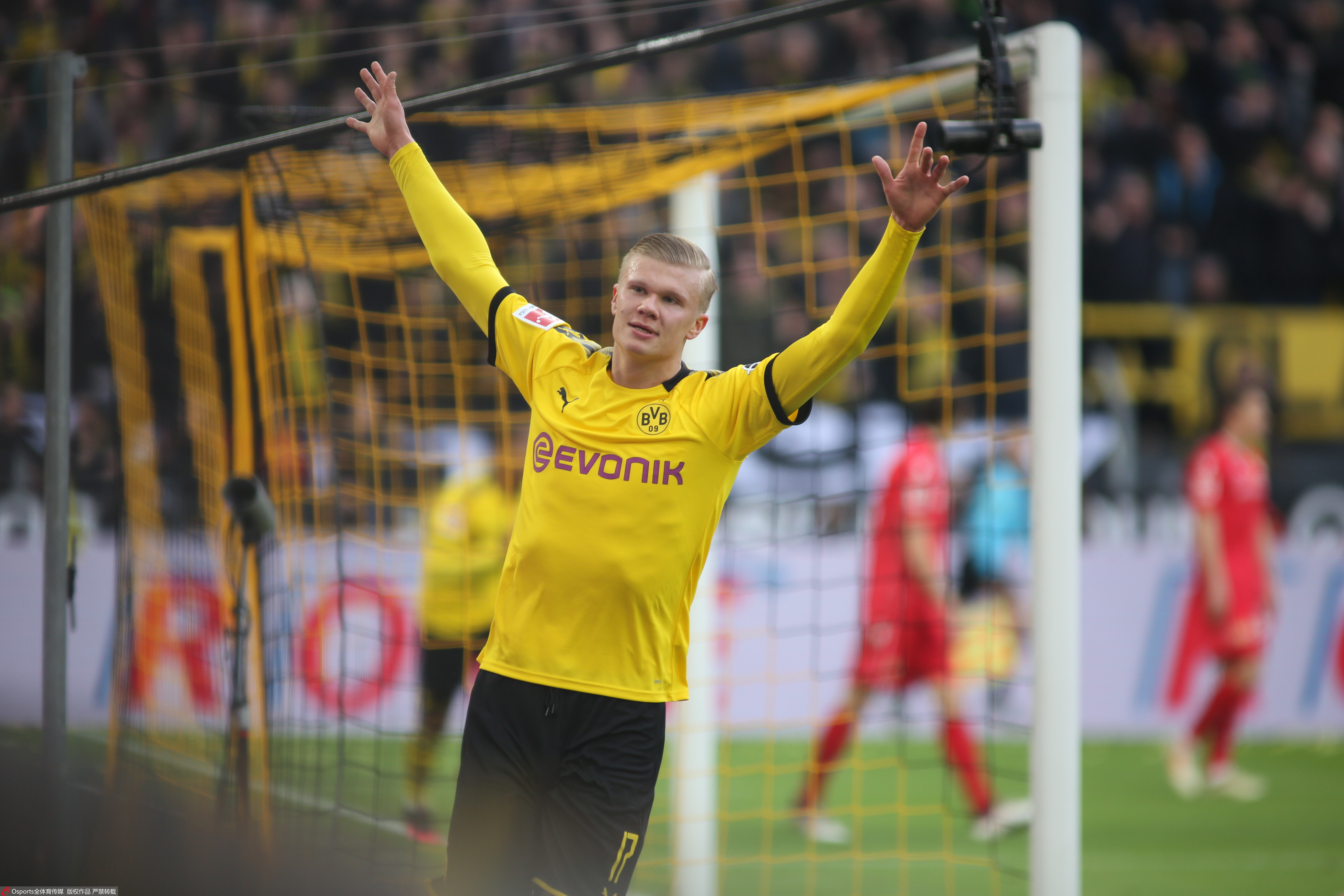 孙易磊二军先发5局挨轰失3分 飙152公里无关胜败