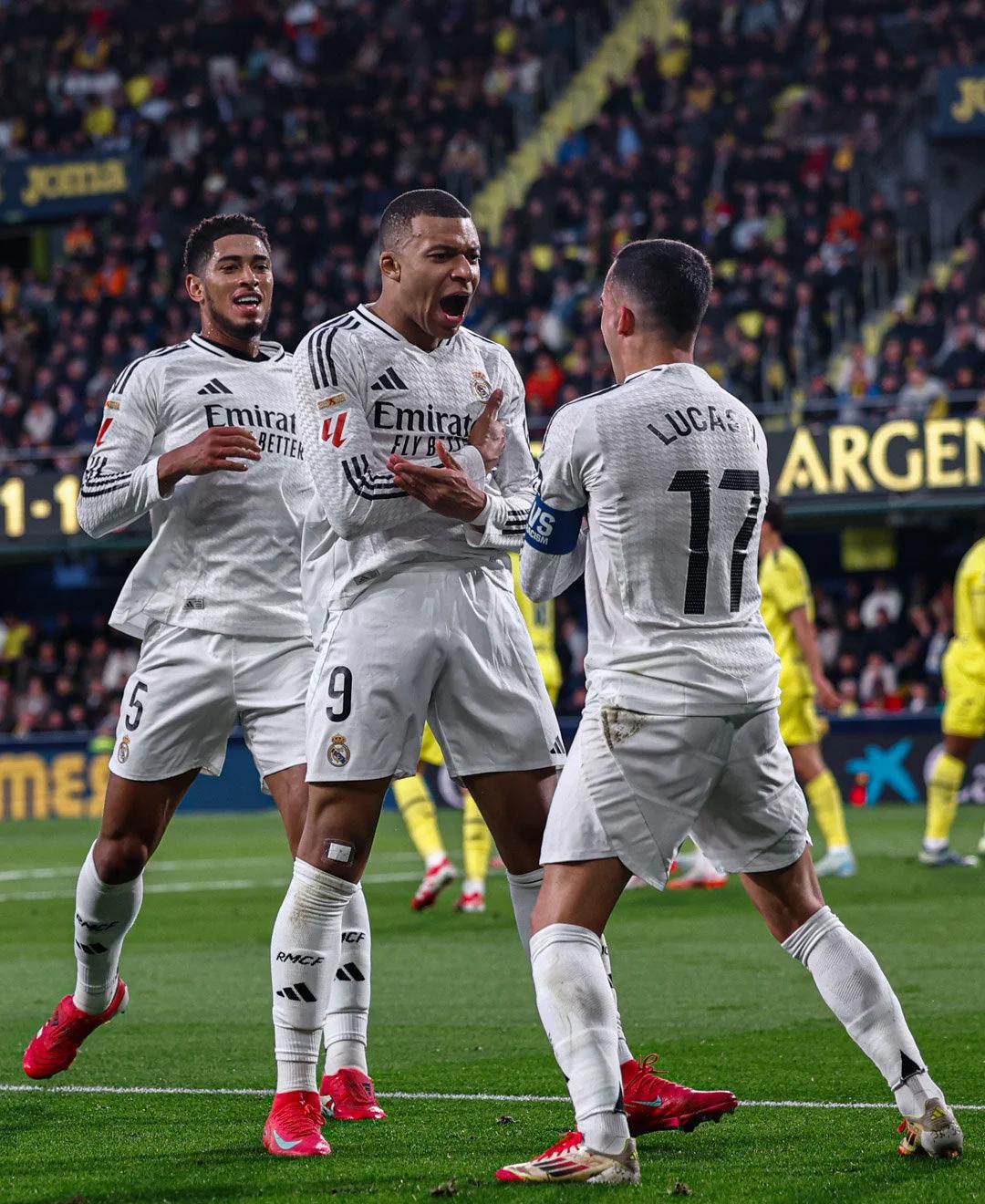 林良铭庆祝足协杯夺冠：冠军终归北京，国安是冠军！