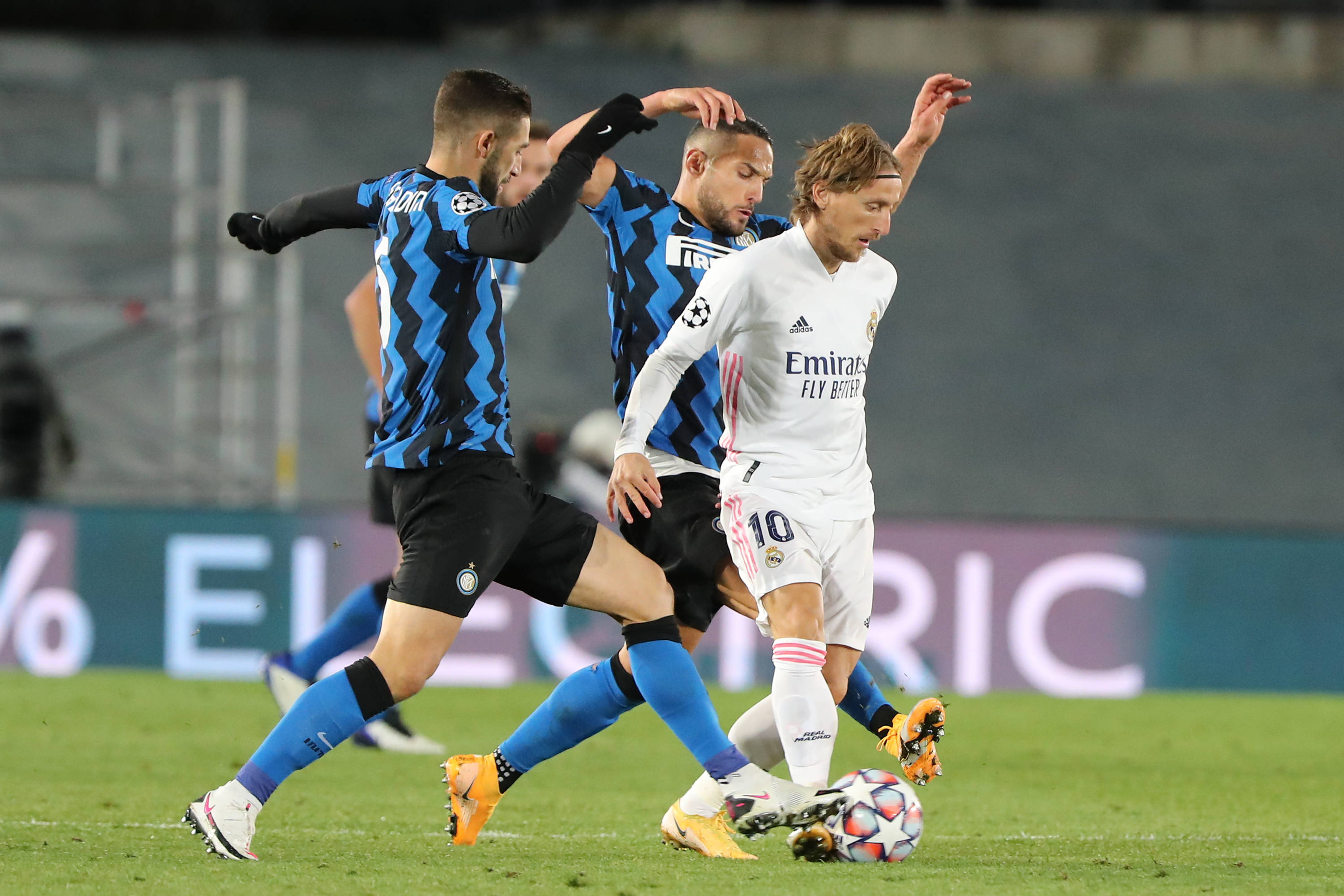 胡荷韬：现在膝盖还有很多问题；已不把自己看作年轻球员了