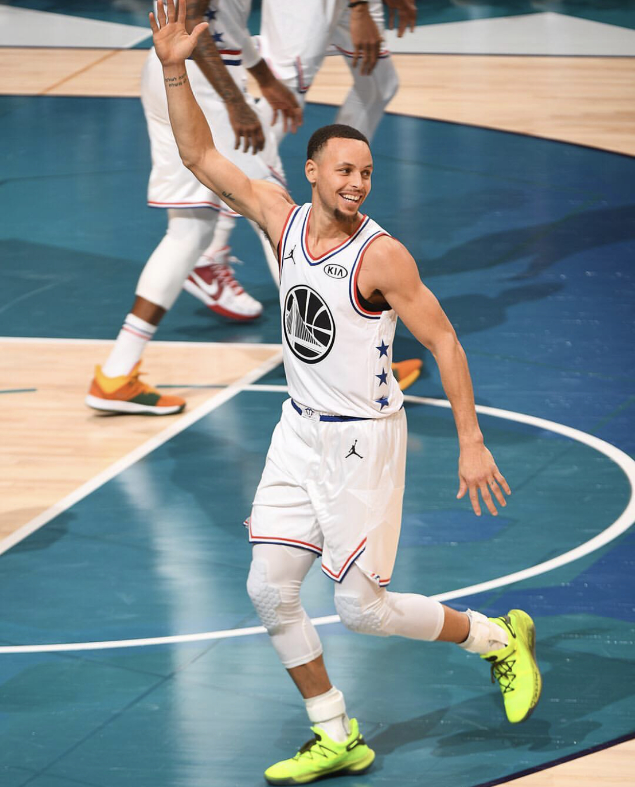 舍甫琴科：我热爱圣西罗，收购它对米兰和意大利足球都很重要